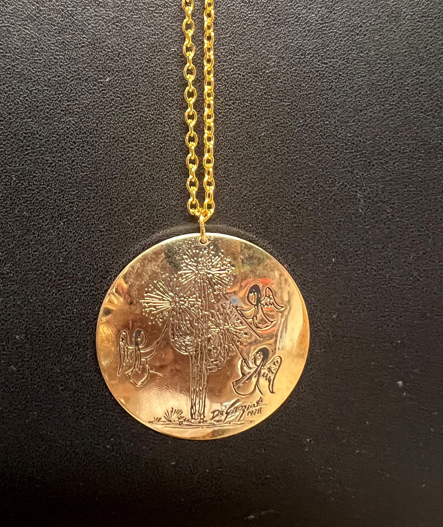Necklace: Gold- Tone