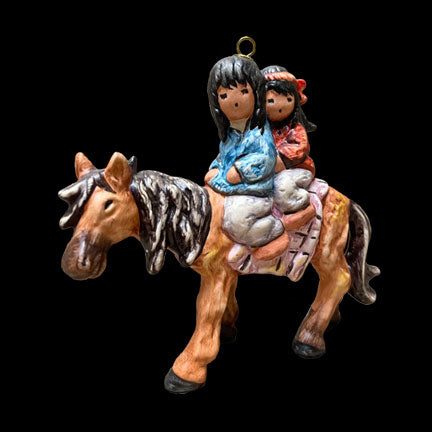 Goebel: Homeward Bound Figurine