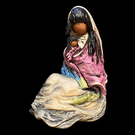 Goebel: Mother's Warmth Figurine